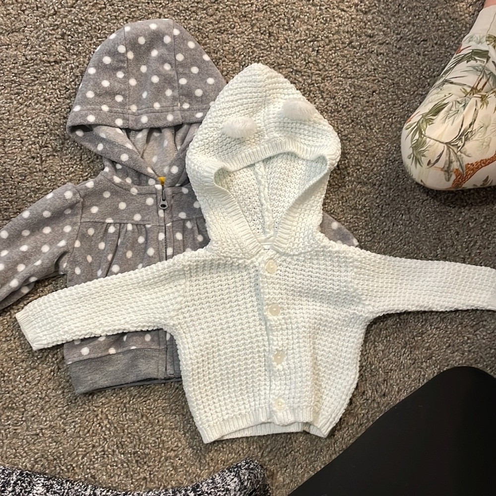 Newborn sweatshirt and newborn sweater set.